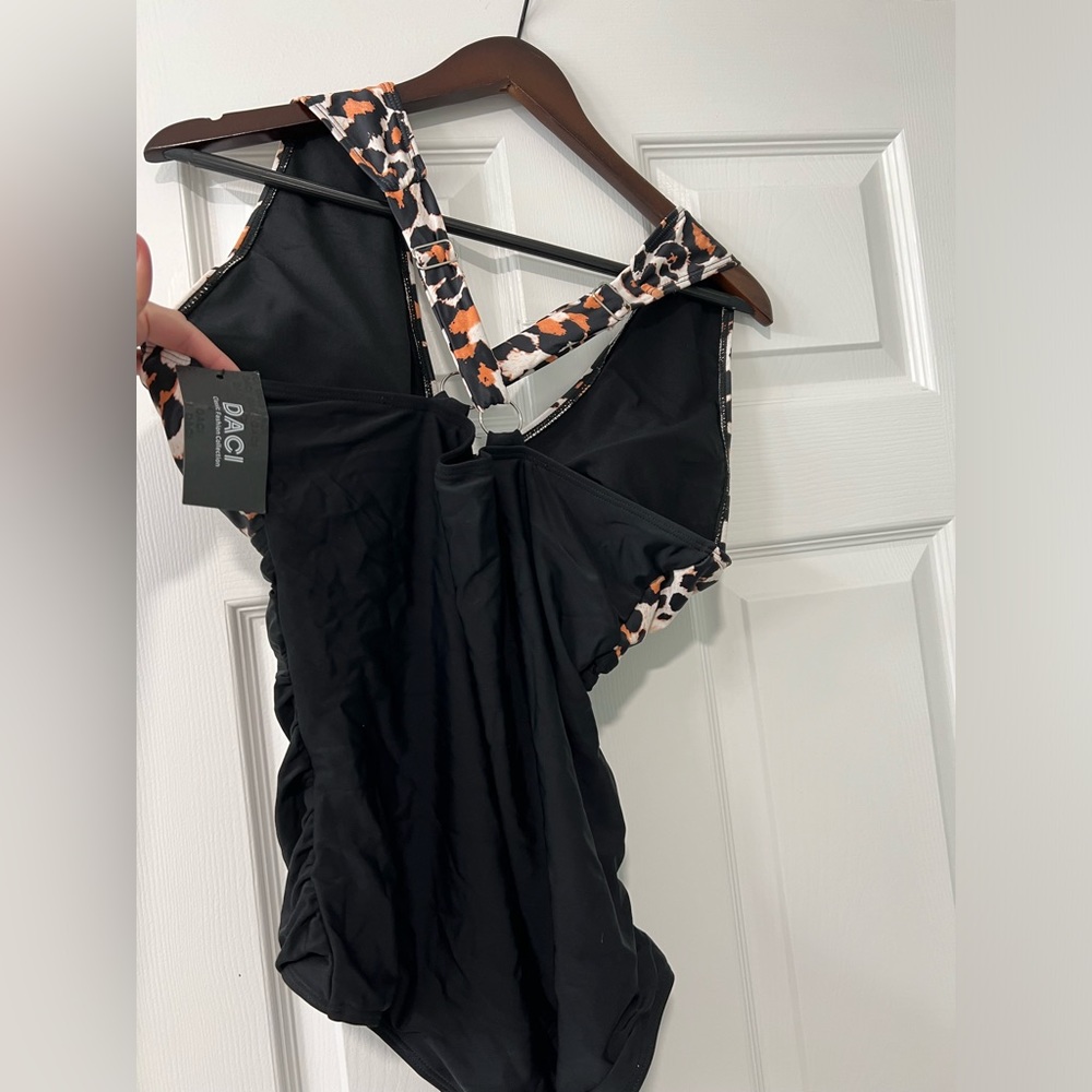 NWT Size 16W One Piece Swimsuit from Daci - Picture 5 of 6